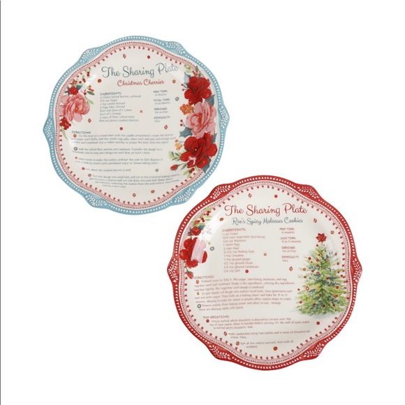 The Pioneer Woman sharing plates. - Picture 2 of 10